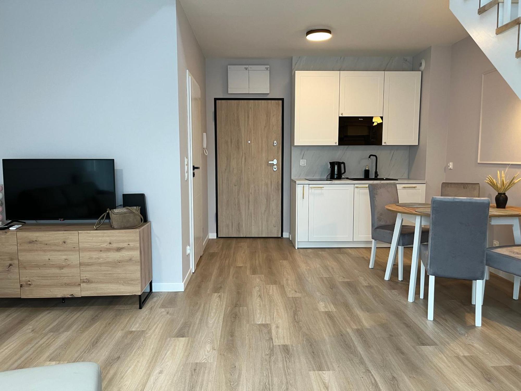 Dwupoziomowy Apartament Nr 24 Z Duzym Balkonem I Podziemnym Parkingiem We Wladyslawowie Władysławowo Zewnętrze zdjęcie